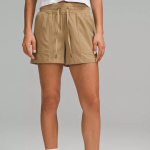 LULULEMON dance studio shorts (8)